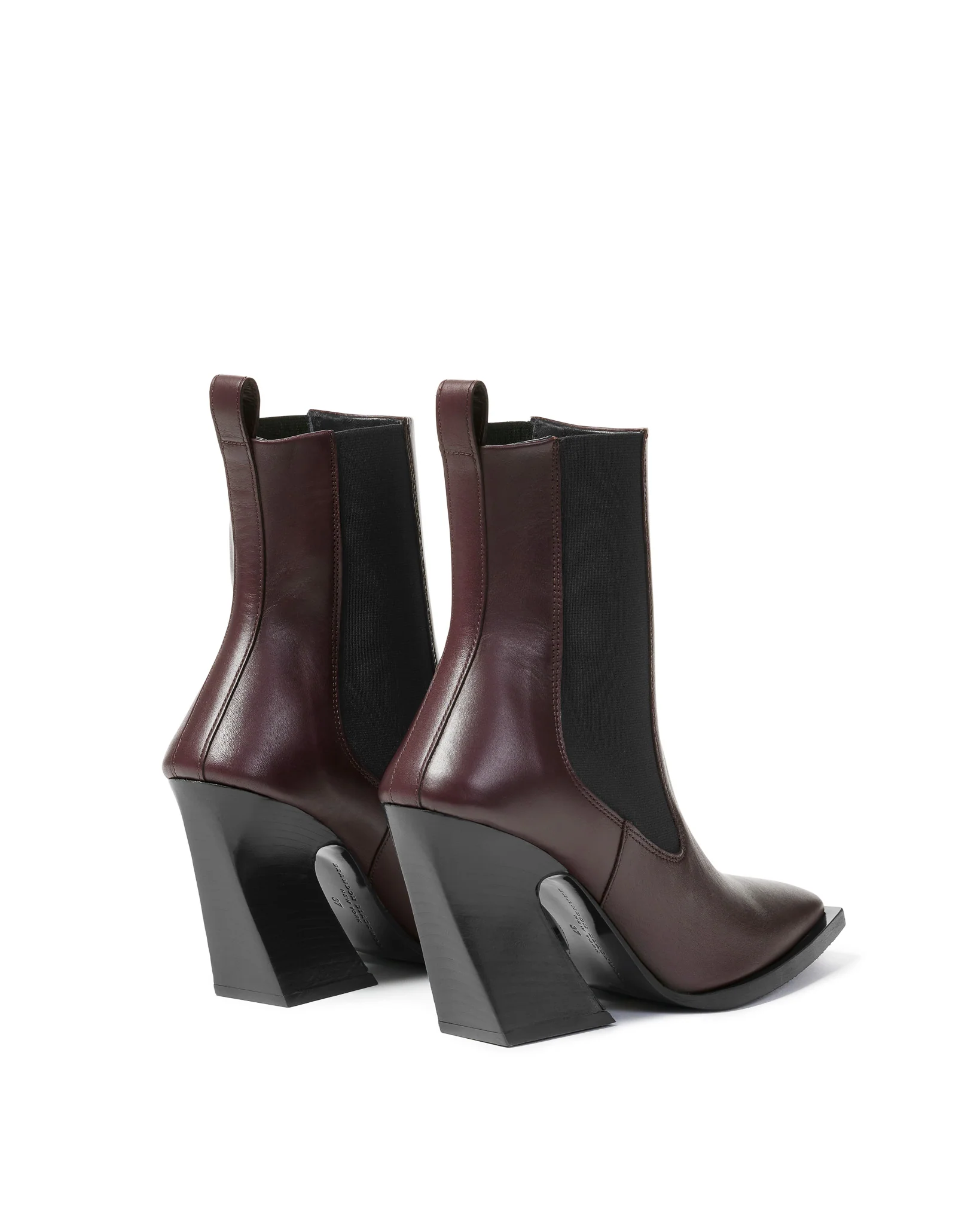 Ani Boot - Image 5